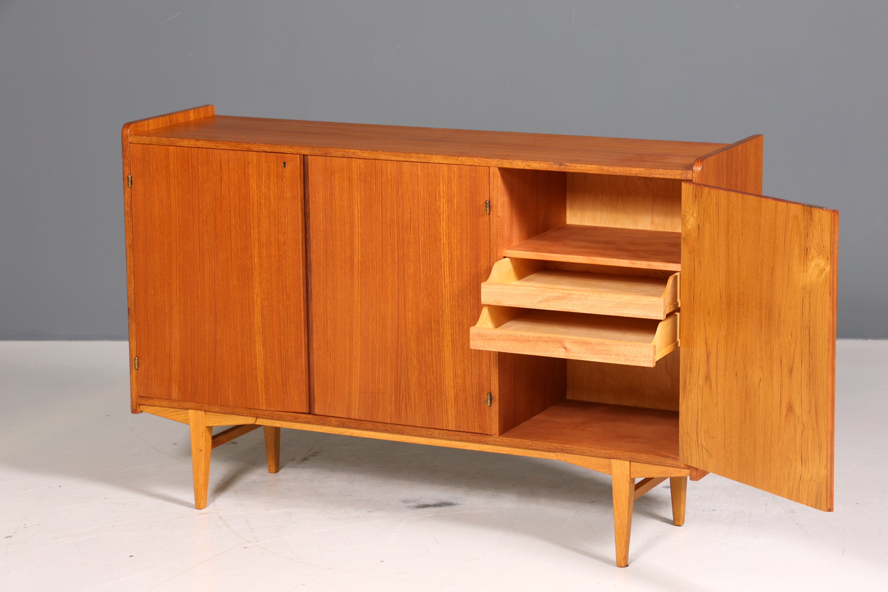 Wunderschönes Mid Century Highboard echt Holz Schrank Büro Kommode 60er Jahre