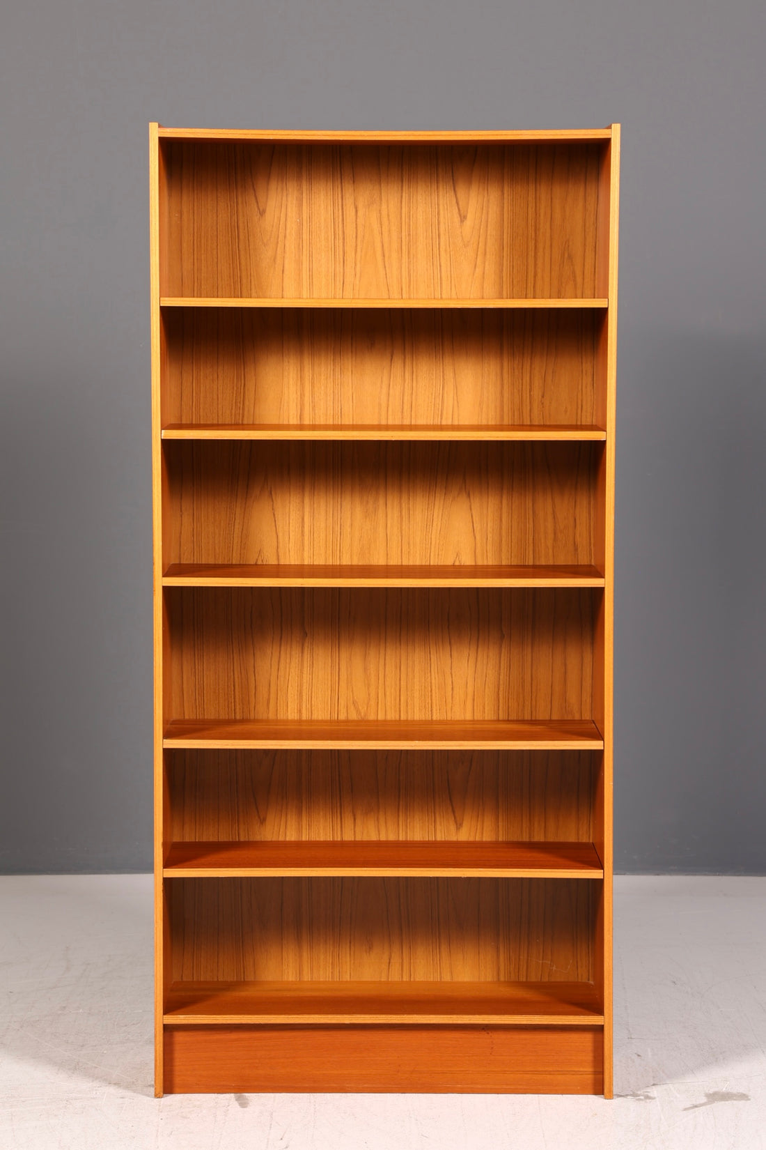 Schlichtes Mid Century Regal Vintage Bücherregal Schrank Buchablage Bookshelf 60s Holz