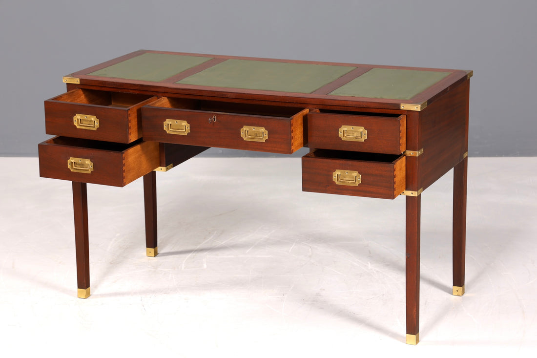 F945 Finish Edler Maritimer Schreibtisch Englischer Military Chest Bürotisch Office Table mit echt Lederauflage