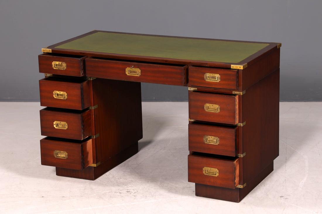 Edler Maritimer Schreibtisch Englischer Military Bürotisch Office Table mit echt Lederauflage
