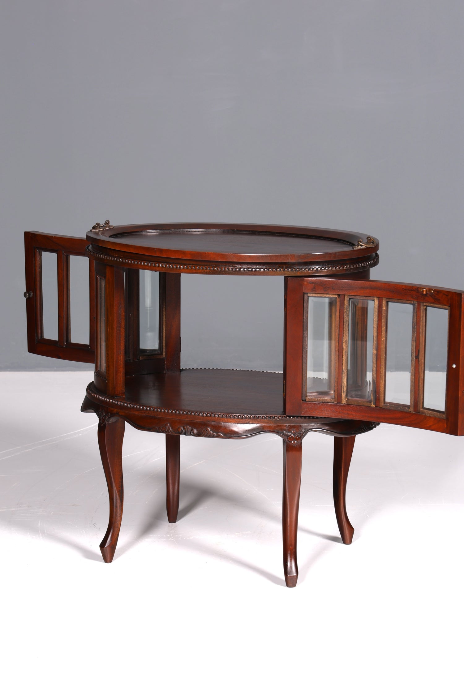 Beautiful, delicate Chippendale bar cabinet, real wood tea cabinet in Art Nouveau style, display cabinet