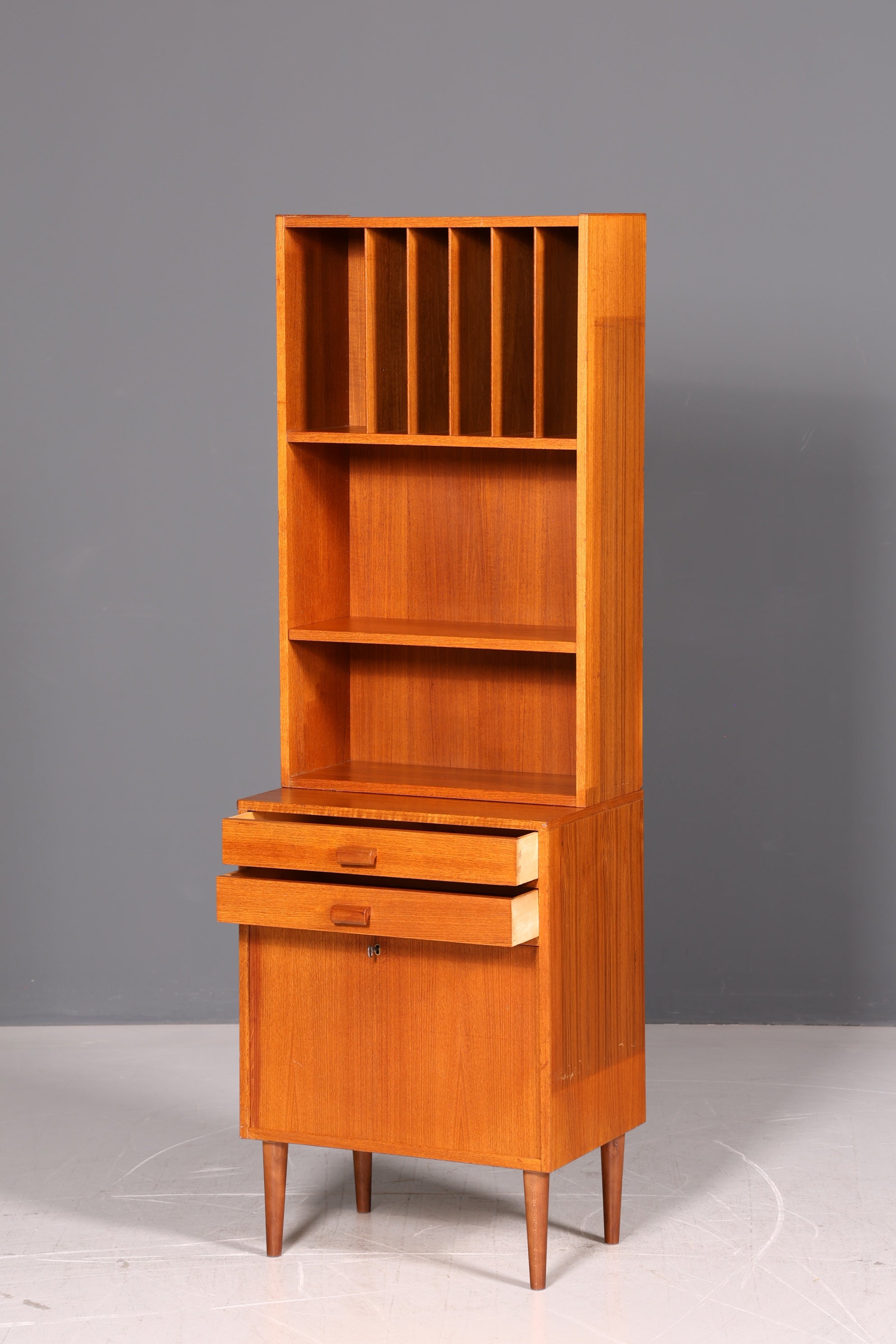 Stilvolles Mid Century Regal Danish Design Schrank Kommode 60er Jahre Vintage Retro Holz
