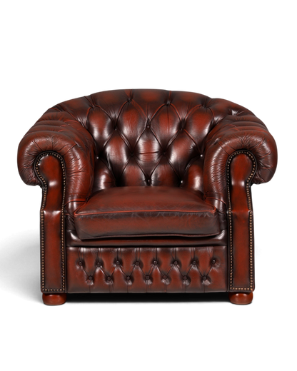 Hauptstadt Möblerei Chesterfield Centurion Sessel aus braunem Echtleder mit Knopfheftung und geschwungenen Armlehnen