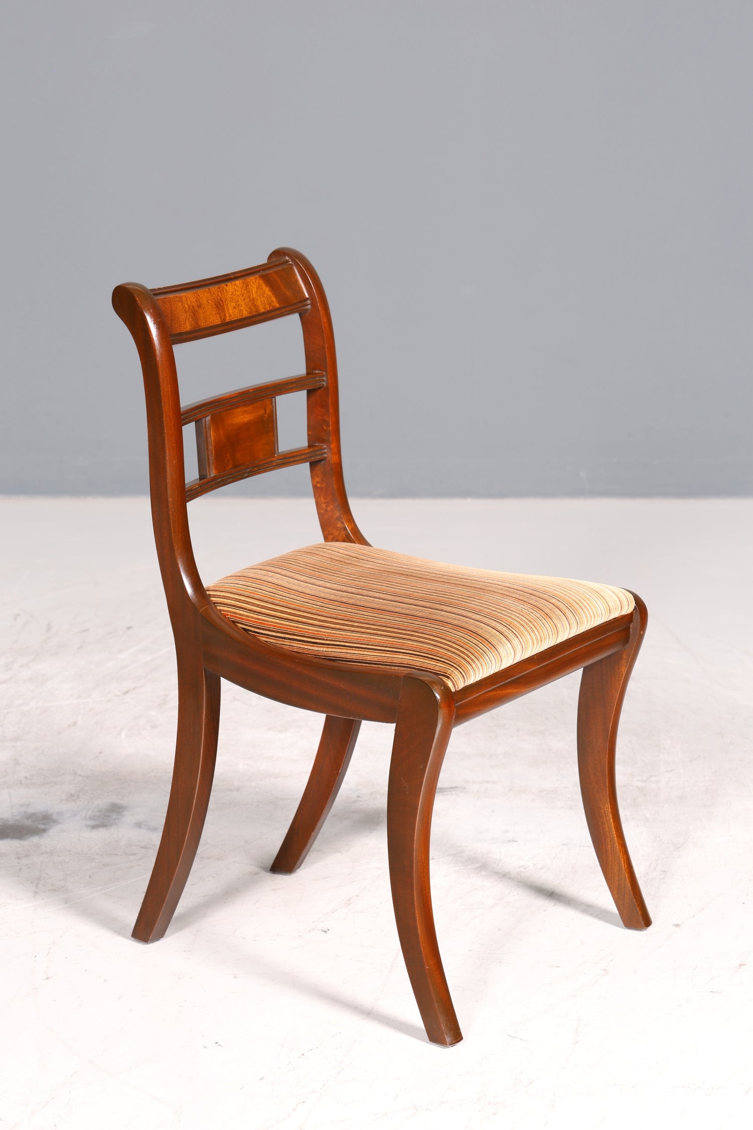 F137 Finish 2v2 Wunderschöner Englischer Stuhl UK Küchenstuhl Antik Stil Sekretär Stuhl Polsterstuhl