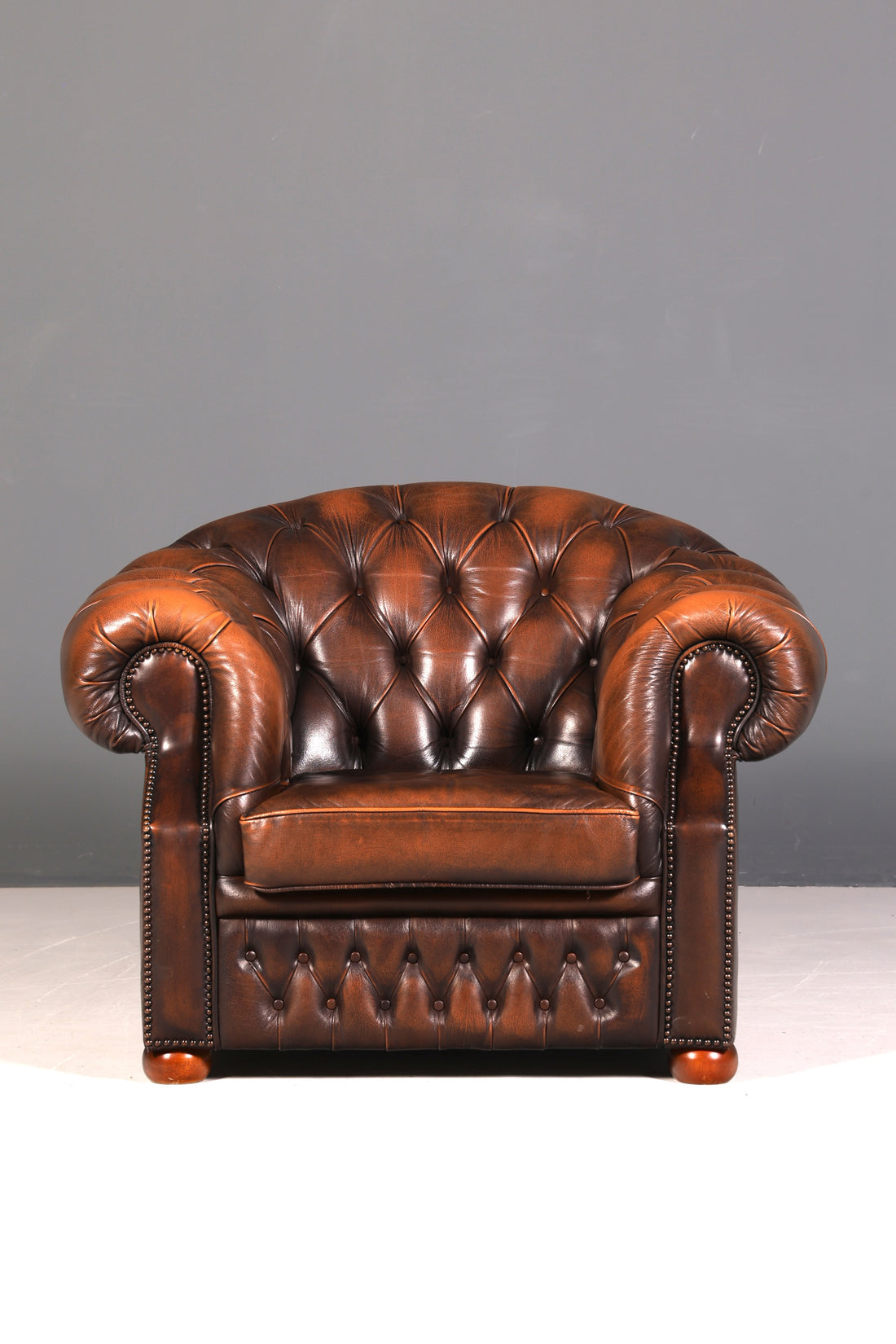 G155 Finish cm Wunderschöner Original Chesterfield Centurion Sessel Englischer Armlehnsessel Englisch Herrensessel (Kopie)