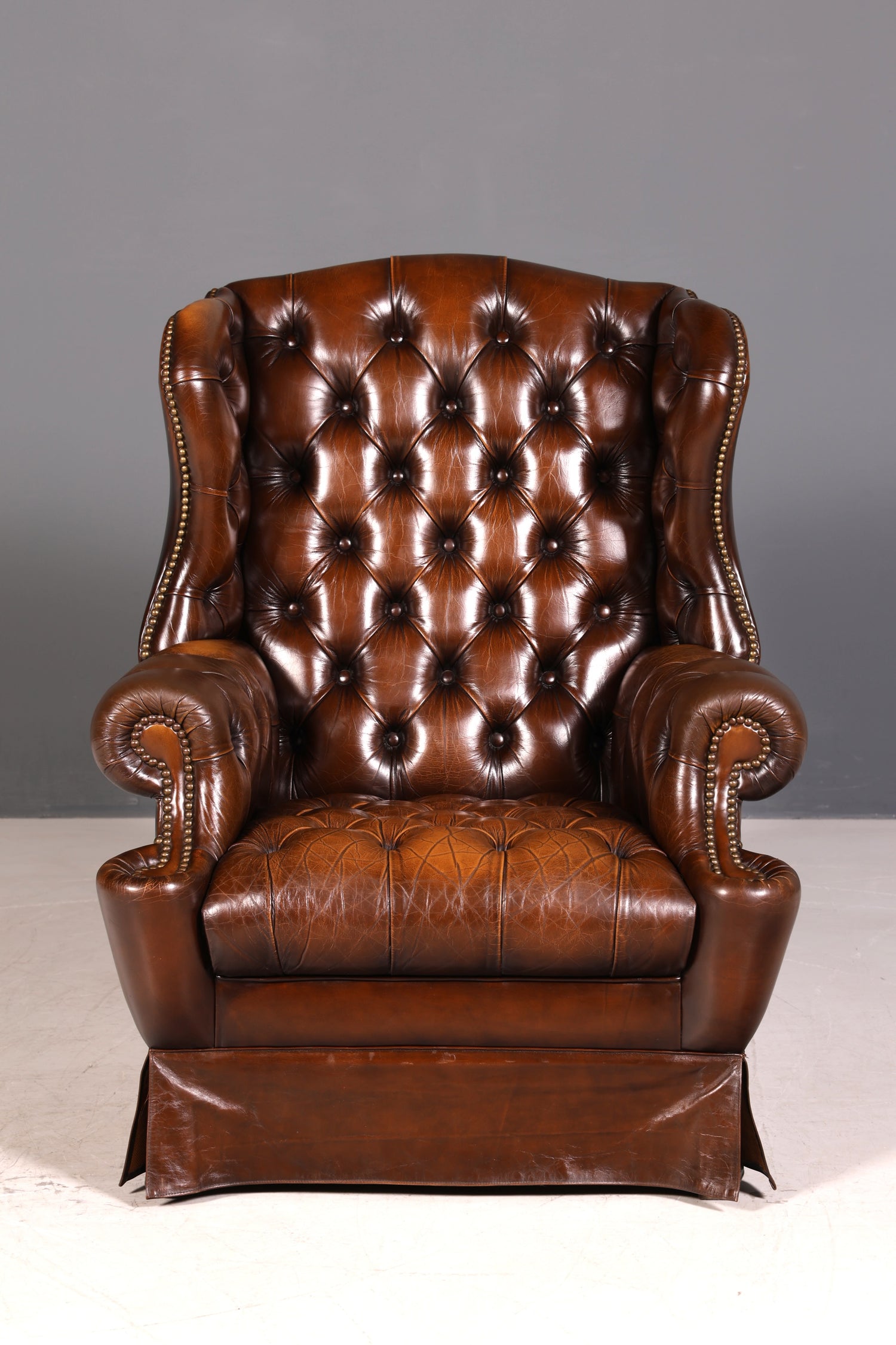 Stilvoller Original Chesterfield Ohrenbacken Sessel Englisch Leder Herrensessel UK Armlehnsessel