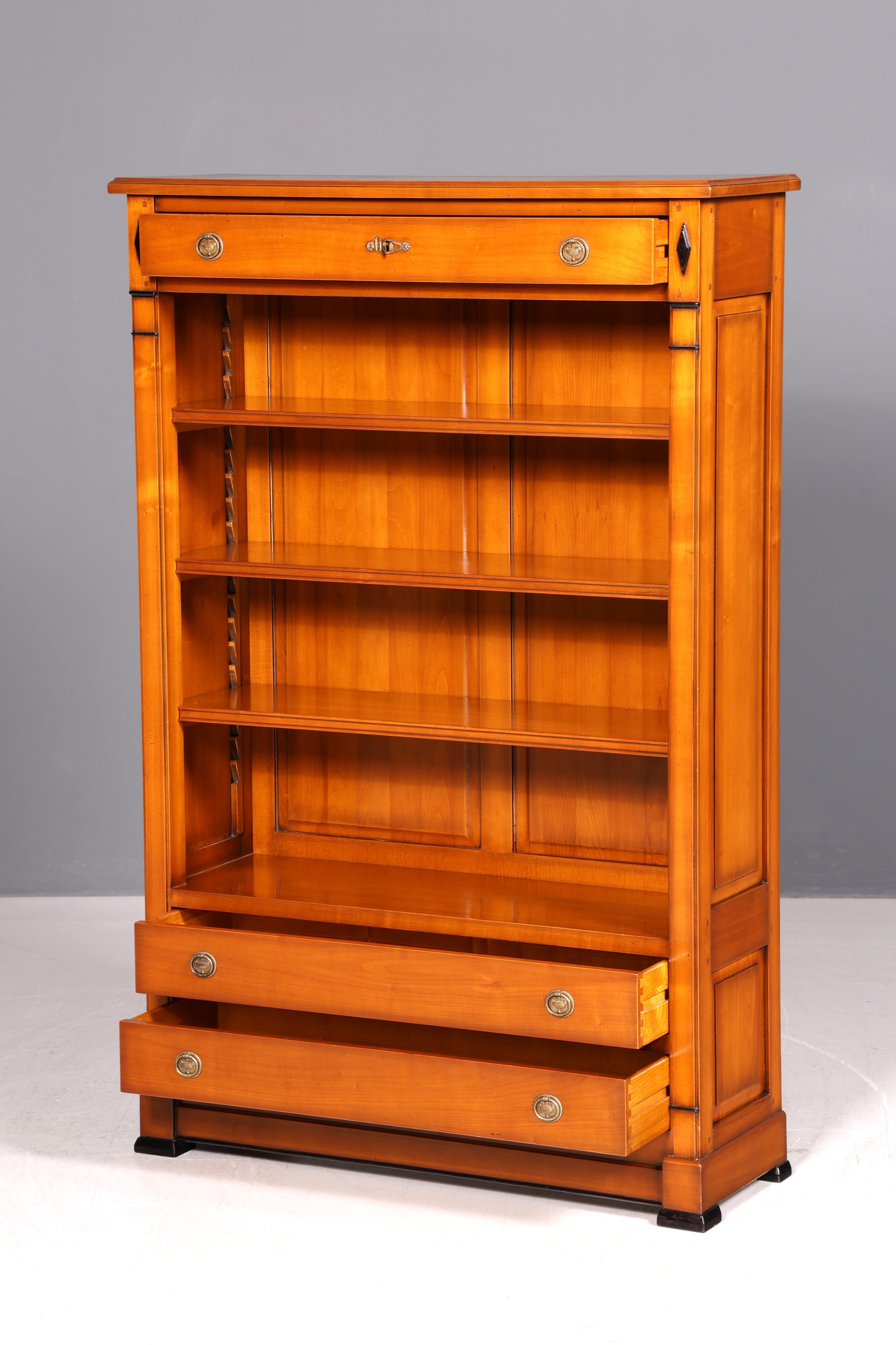 Edles Ebanart Bücherregal Kirschholz Italienisch Premium Massiv Holz Regal Antik Stil Bücherschrank Vintage Made in Italy