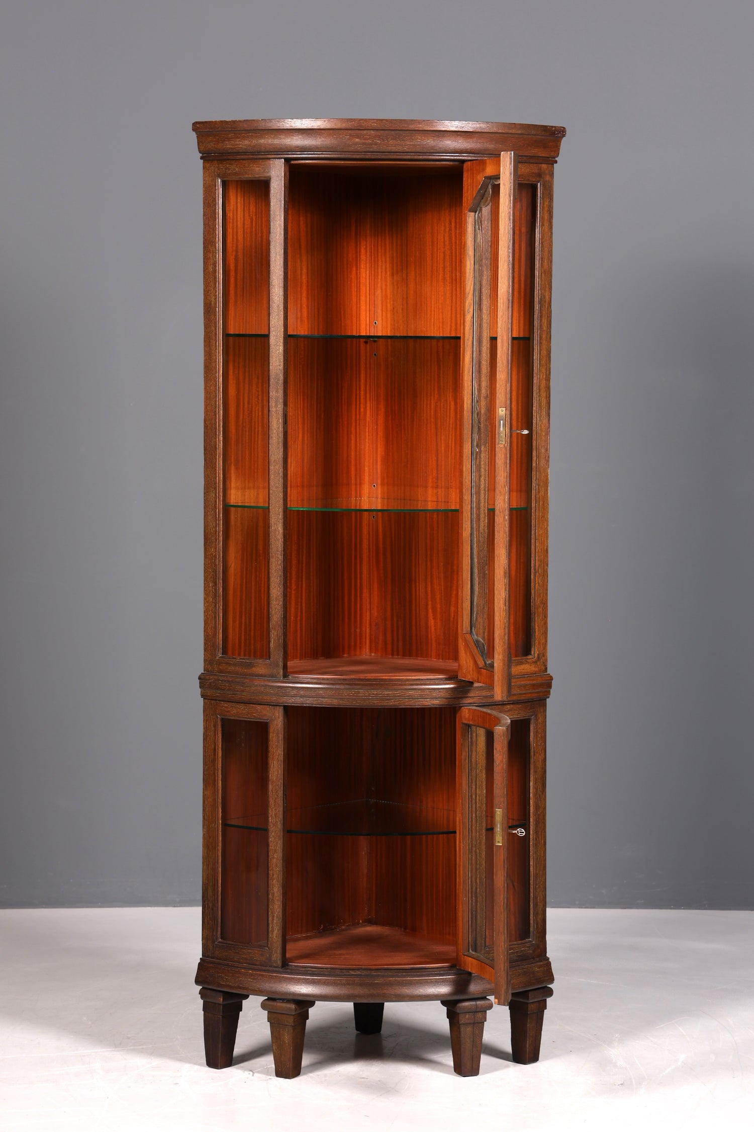 Stilvolle Jugendstil Eckvitrine um 1910 echt Holz Bücherschrank Eiche Antik Küchenschrank Geschirrschrank