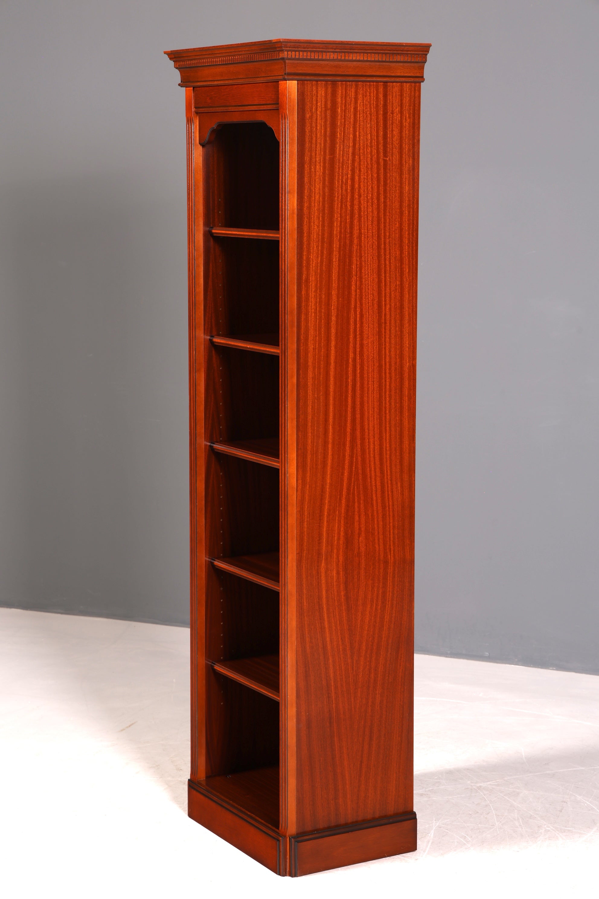 G066 Finish cm Wunderschönes Englisches Bücherregal Antik Regal Bookshelf Buchablage 60s