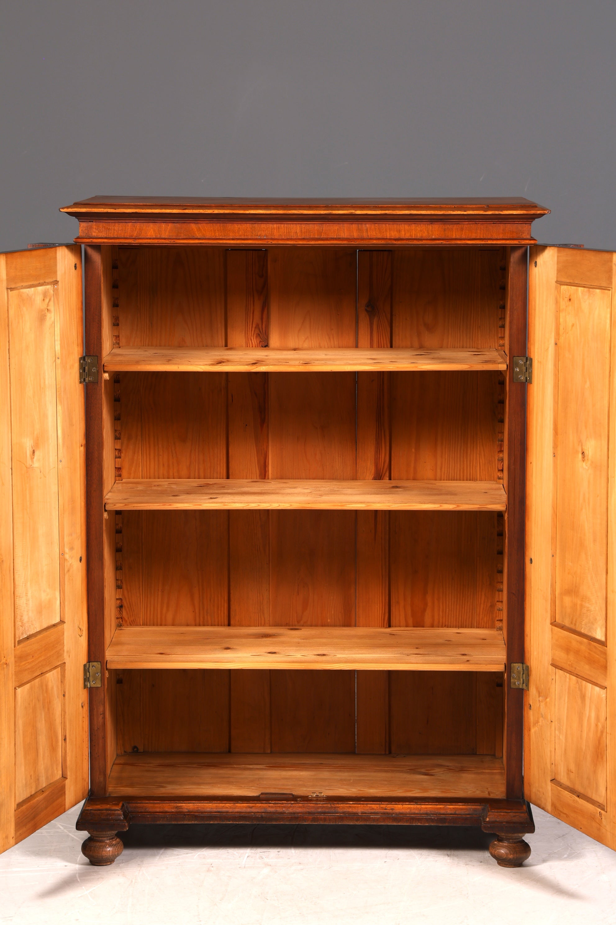 G198 Finish Traumhaftes Gründerzeit Vertiko Jugendstil Schrank Antik Highboard Kommode (Kopie)