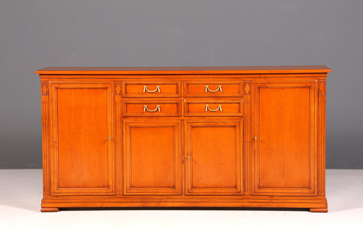 G042 Finish cm SELVA Wunderschönes Englisches Sideboard Eibe Schrank Antik Stil Buffetschrank Kommode