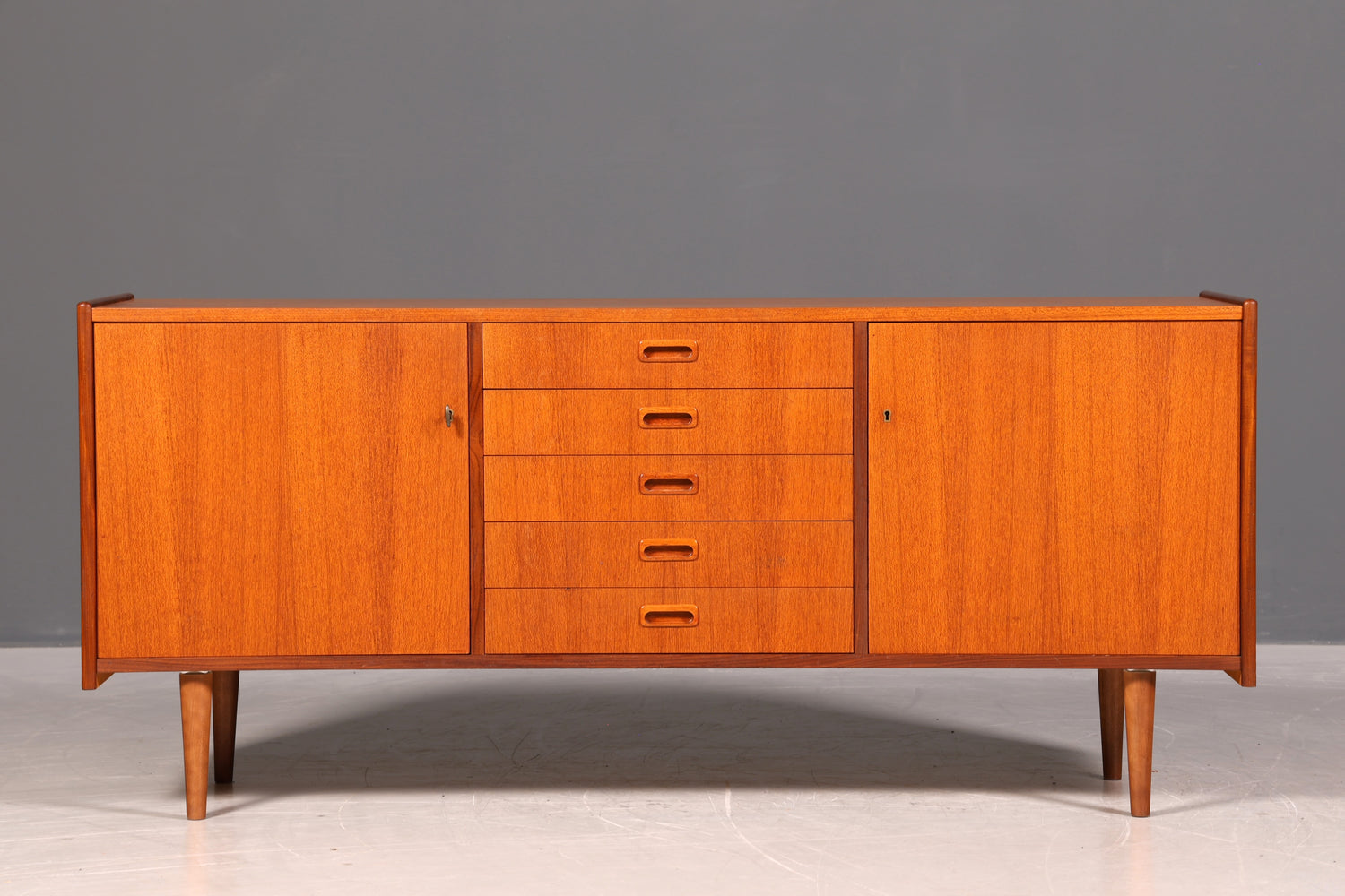 G613 Finish cm Wunderschönes Mid Century Sideboard Vintage TV Kommode 60s Schrank (Kopie)