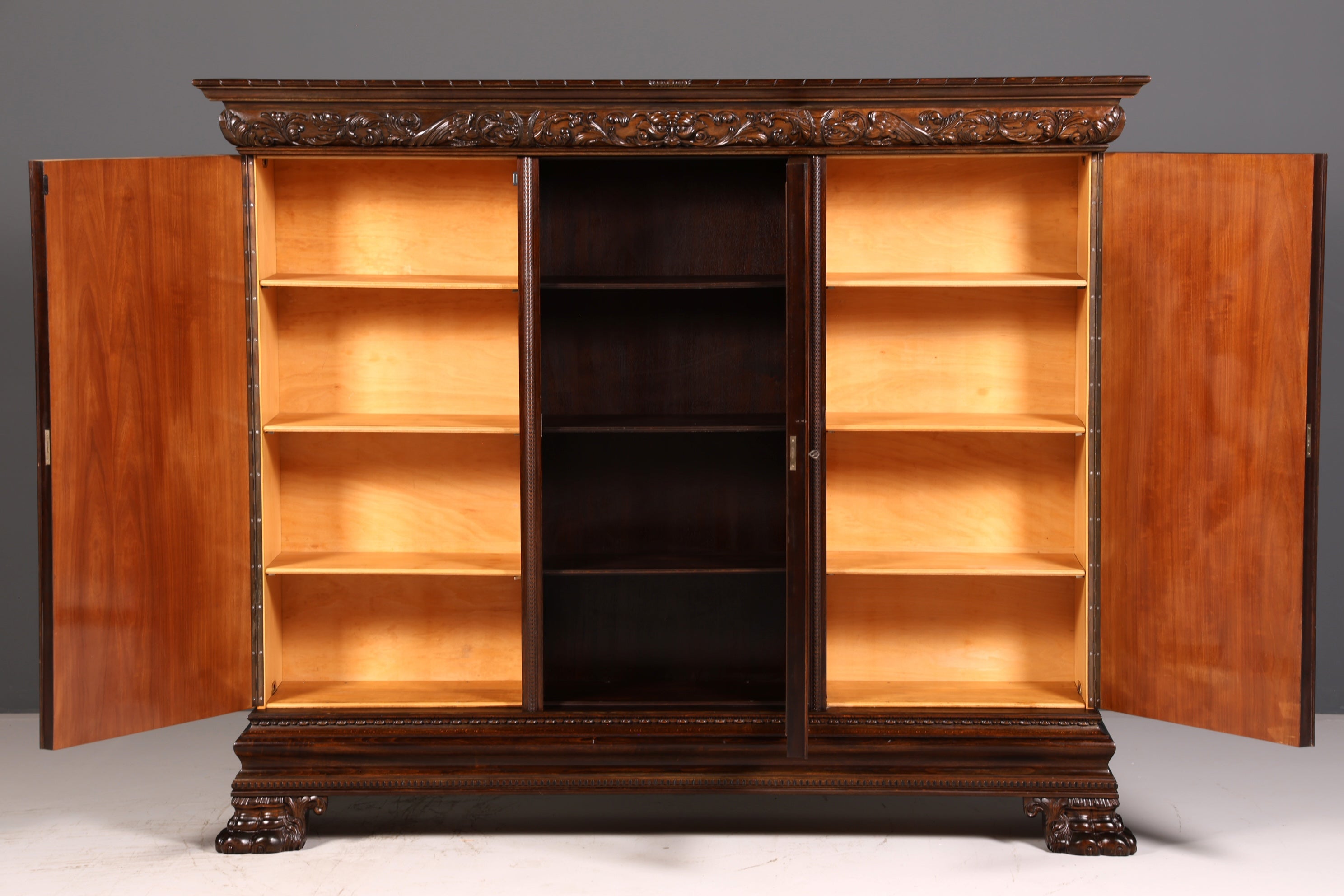 Wunderschöner Neorenaissance Bücherschrank Antik Vitrine Herrenzimmer Gründerzeit Schrank Regal Vintage