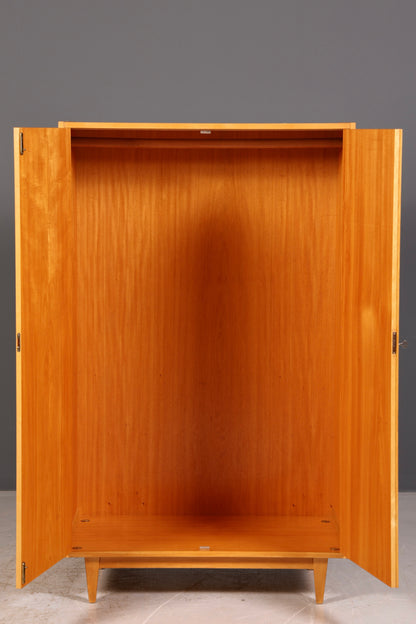 Traumhafter Original Hellerau Kleiderschrank Mid Century Vintage Schrank Retro Wäscheschrank Dielenschrank