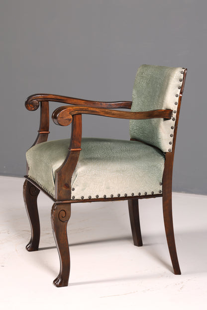 Beautiful Neo-Renaissance armchair from the Gründerzeit period, antique, circa 1910, suitable for a gentleman’s room