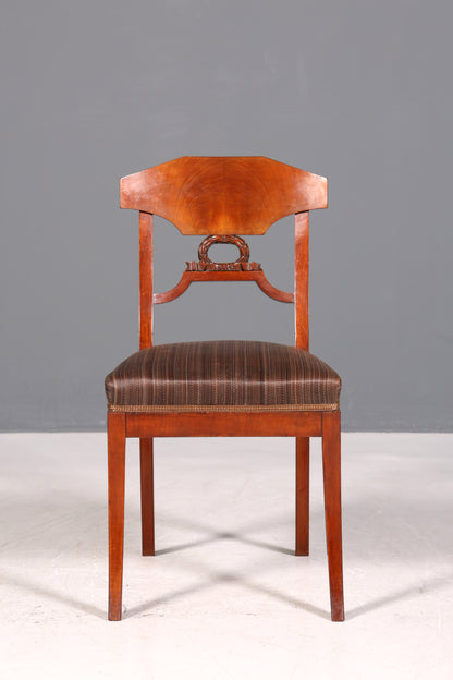 Traumhafter Biedermeier Stuhl Antik Küchenstuhl echt Holz Sekretär Stuhl Esszimmer Stuhl 1 von 2