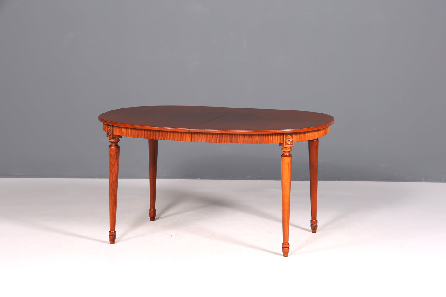 Edler Tisch im Gustavianischer Stil Küchentisch ausziehbar Antik Stil Esszimmer Tisch