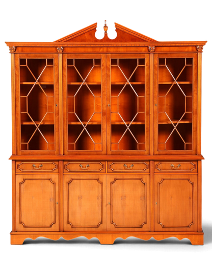 Hauptstadt Möblerei Heldense Vitrinenschrank aus Eibenholz im antiken Stil mit Glasfronten und viel Stauraum