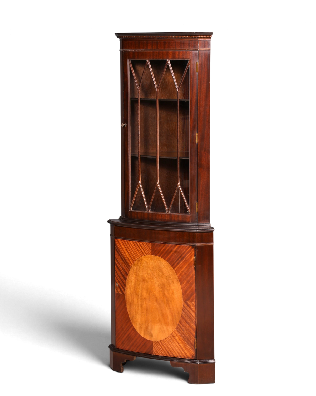 Hauptstadt Möblerei englische Eckvitrine aus Mahagoni mit Glasfront und Intarsien im Vintage-Stil der 60er Jahre