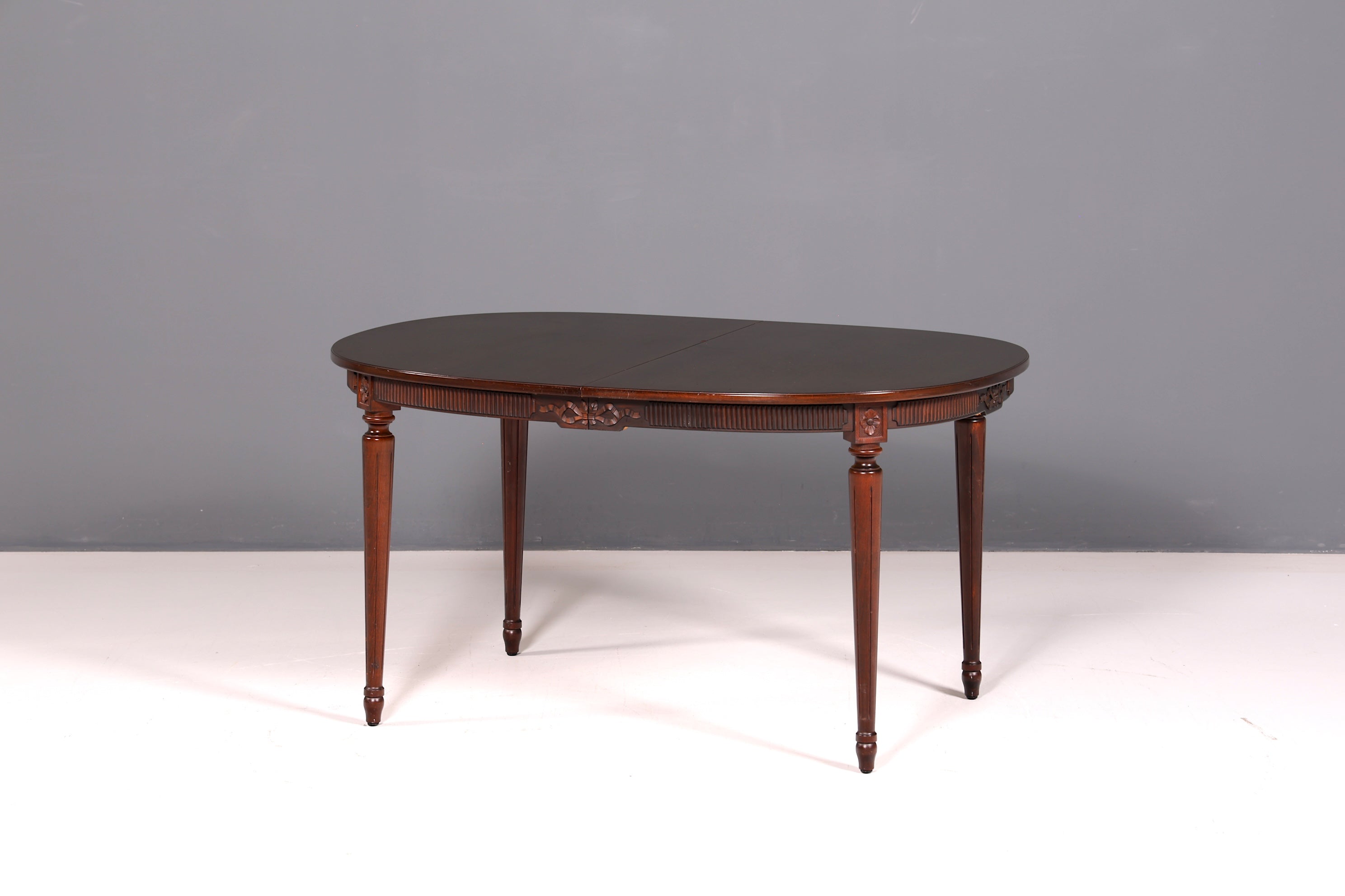 Wunderschöner Tisch im Gustavianischen Stil Küchentisch Ausziehbar Antik Esszimmer Tafel