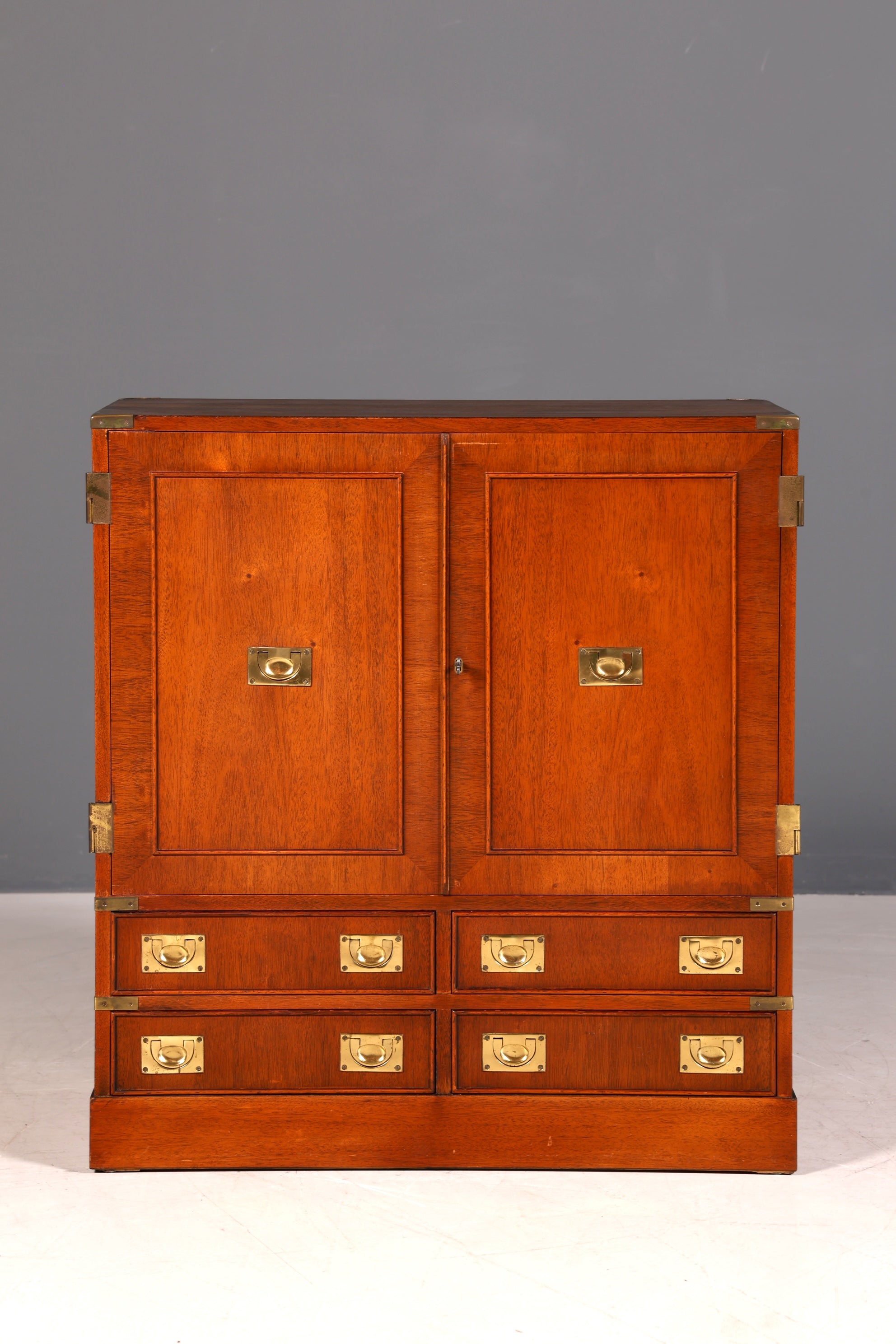 Wunderschöne Maritime Kommode Englisch Vertiko Military Chest Antik Schrank Hifi Schrank