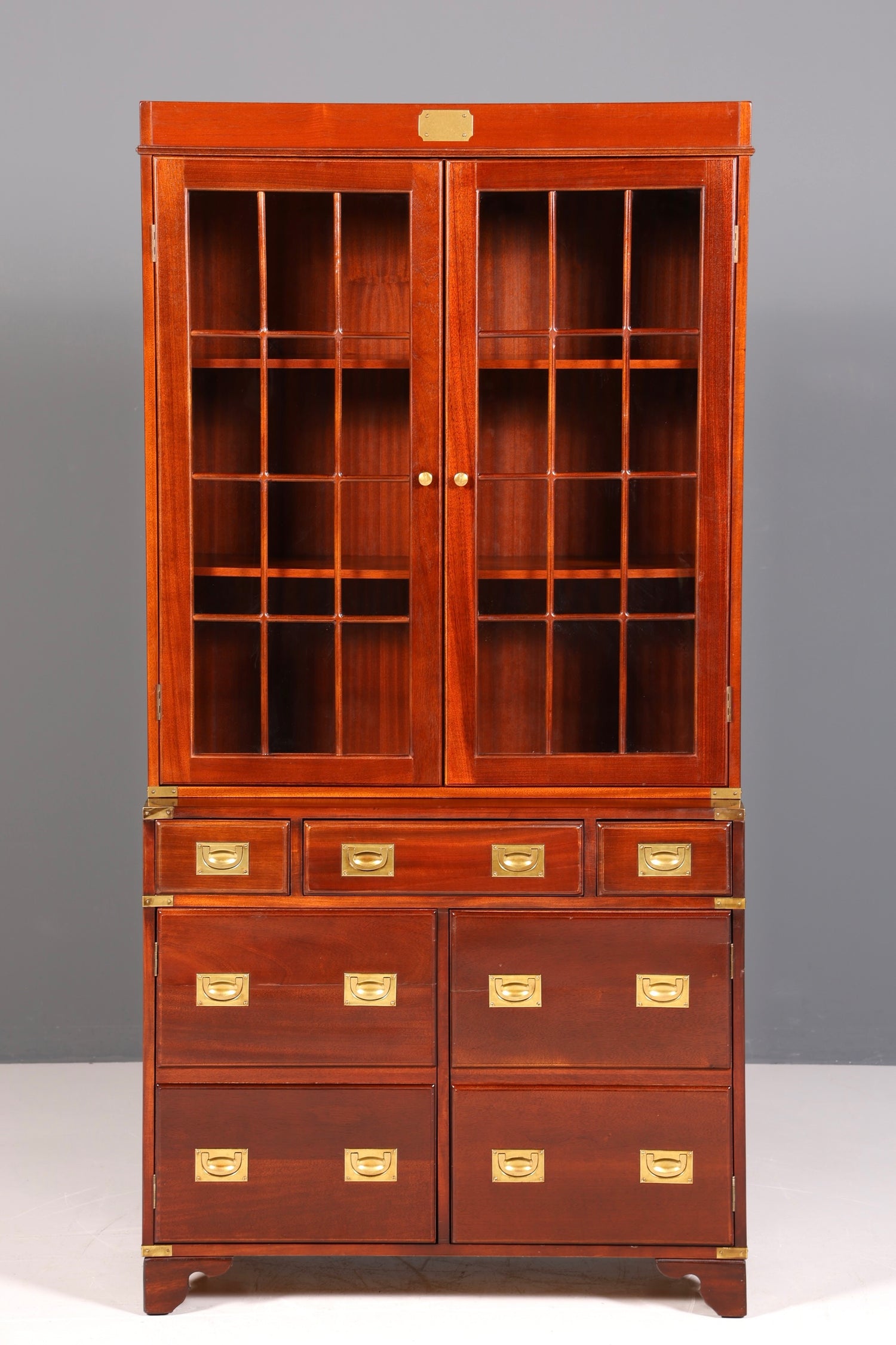 Wunderschöner Maritimer Vitrinenschrank Englischer Schrank echt Holz Bibliothek Englische Anrichte