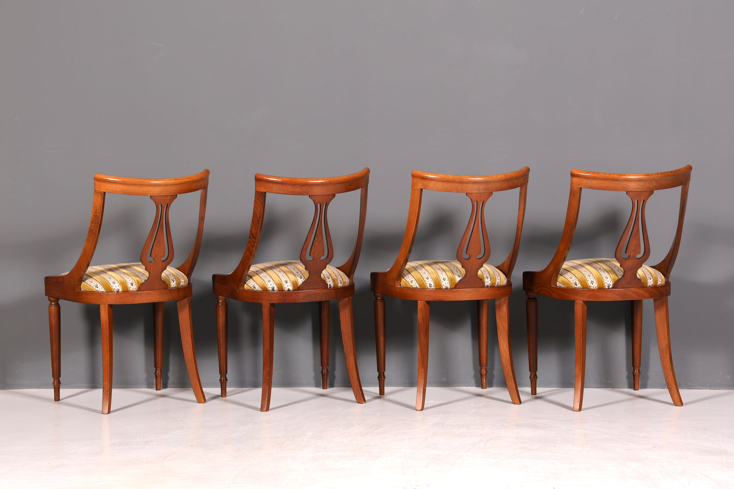4x Edle Englische Stühle Englisch Dining Chairs Antik 60er Jahre Regency Küchenstühle Stuhlset