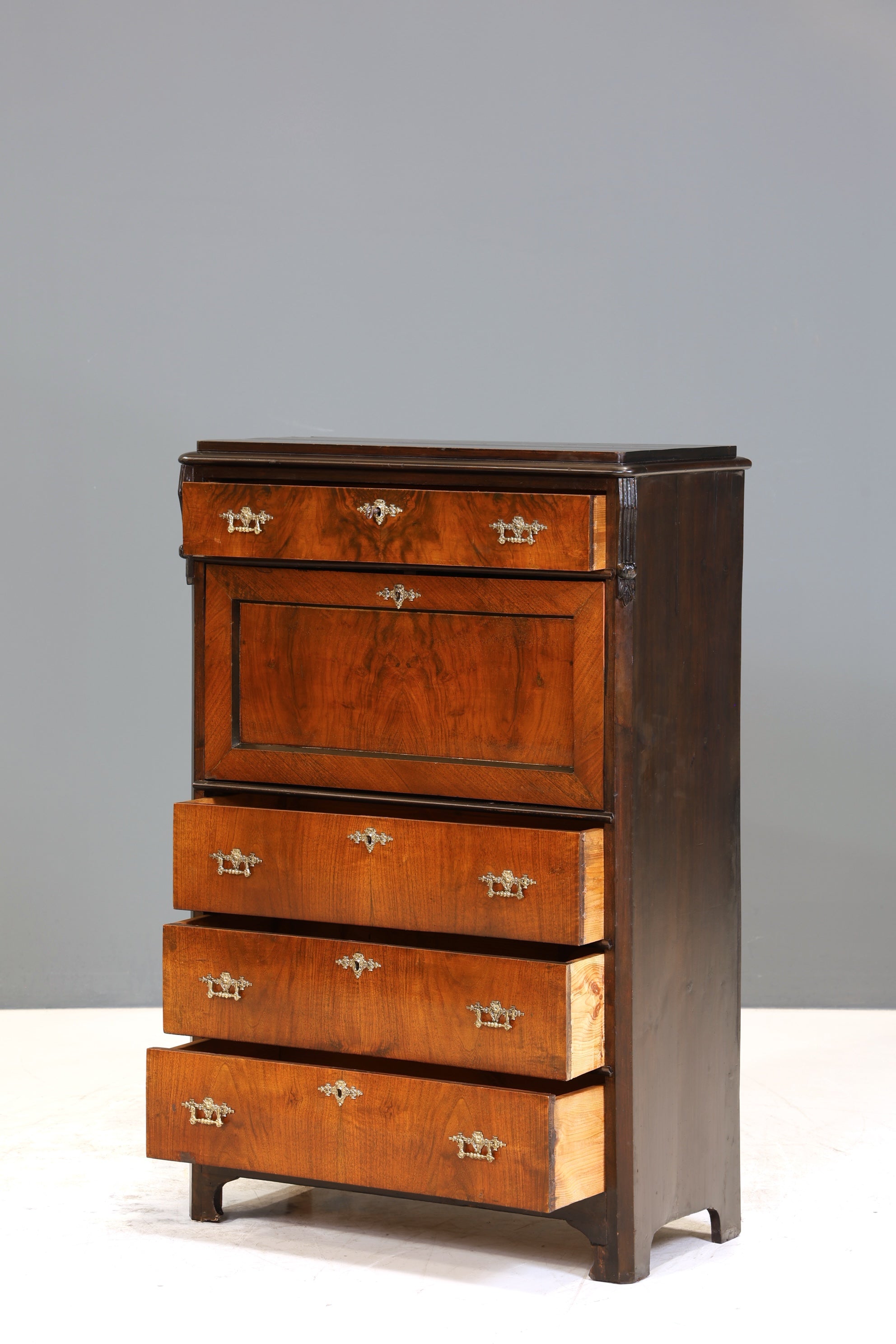 Stilvoller Gründerzeit Sekretär Vertiko Nussbaum Jugendstil Highboard Kommode um 1880