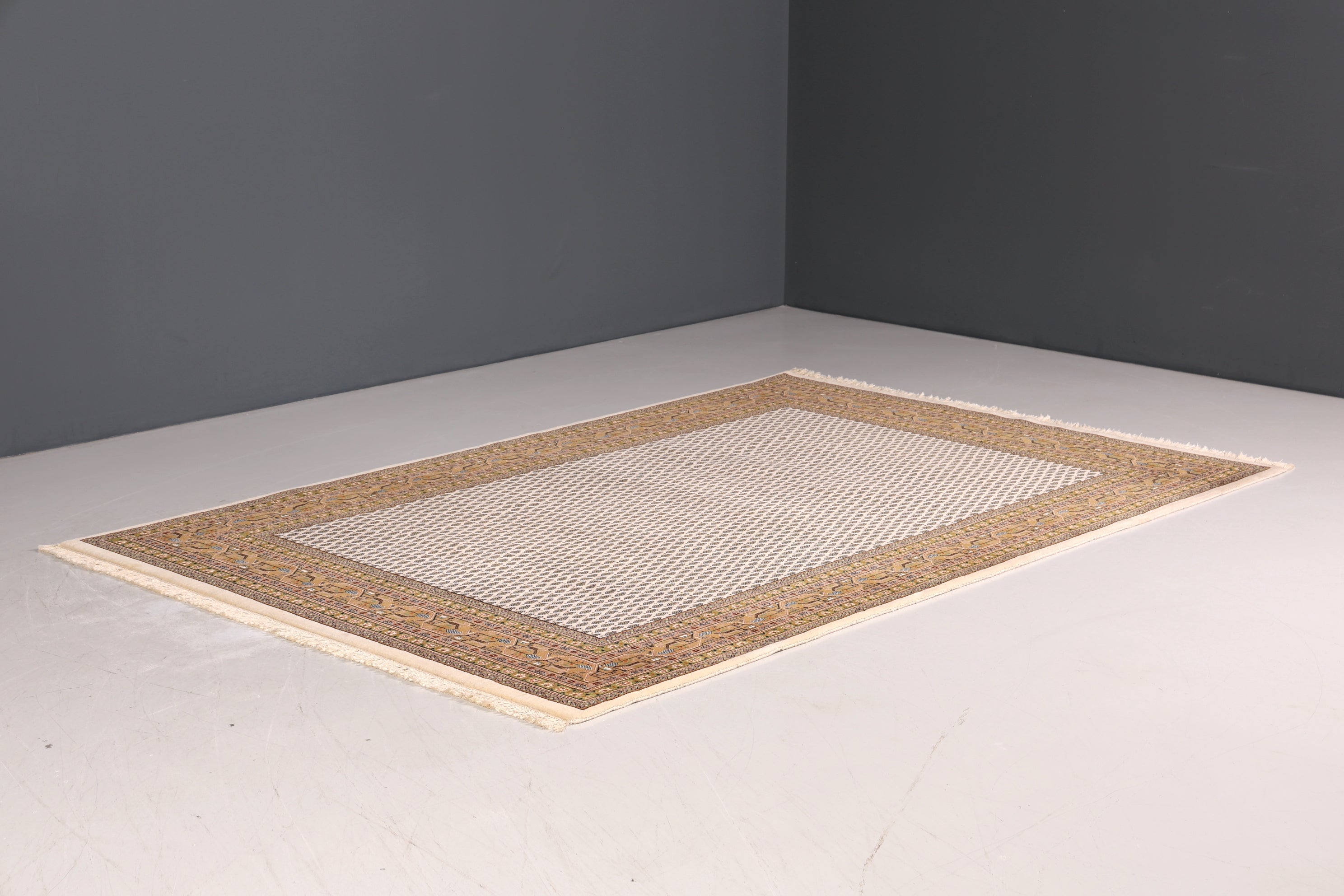 Wunderschöner Orientalischer Schurwolle Teppich Wohnzimmer Teppich Orient Teppich Kurzflorteppich aus Indien