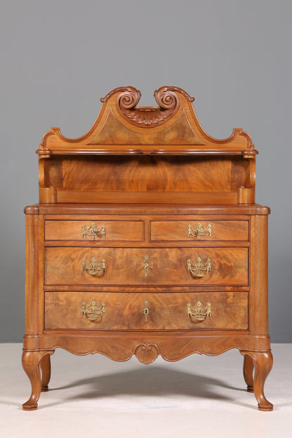 Traumhafte geschwungene Barock Kommode Englisch Sideboard Chippendale Schubladenkommode