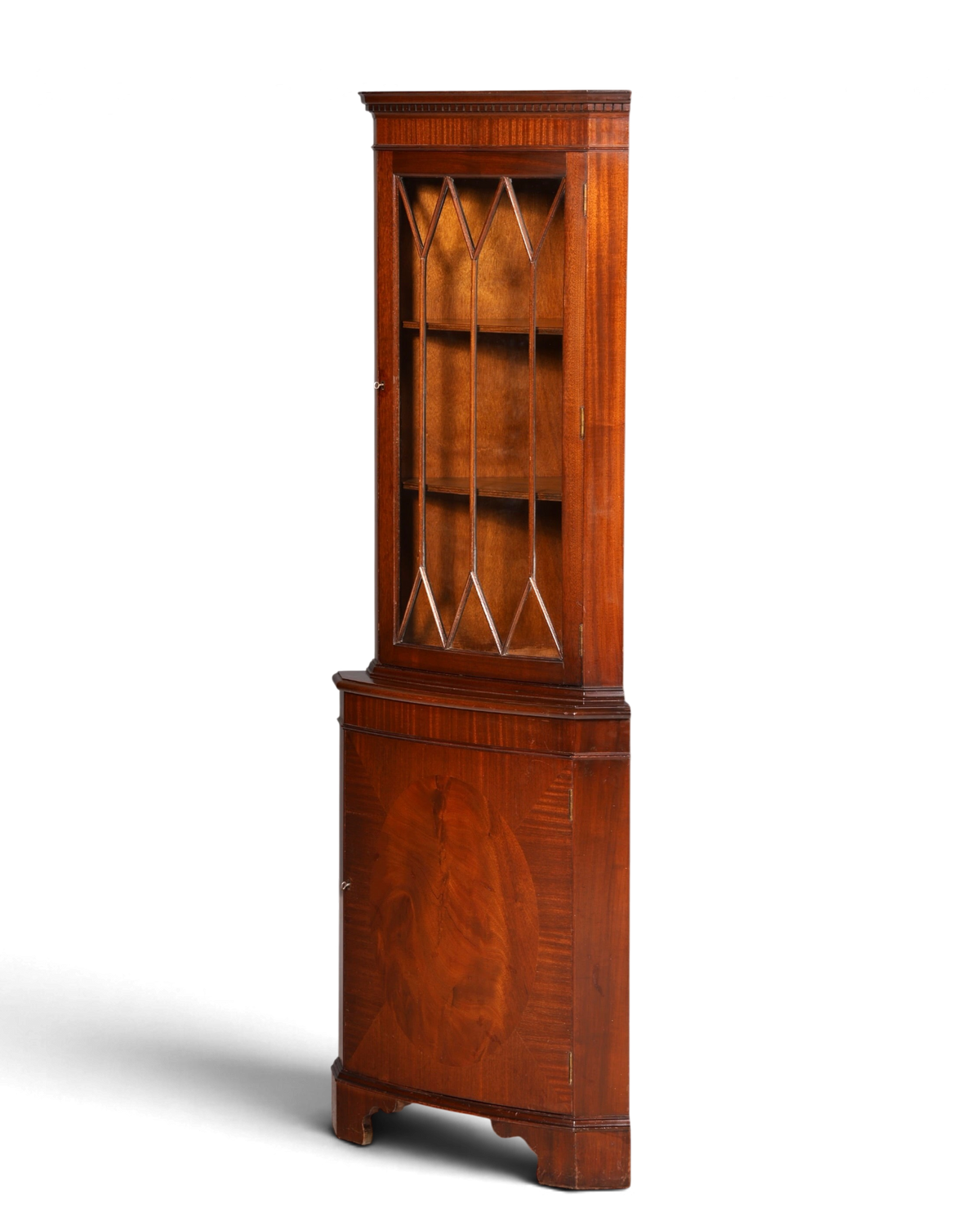 Hauptstadt Möblerei englische Eckvitrine aus Mahagoni mit verglaster Tür und edler Holzmaserung im Vintage-Stil