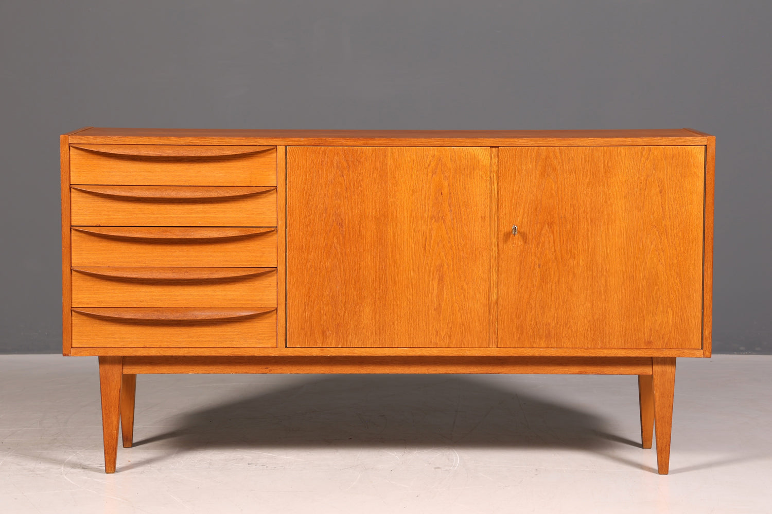 Wunderschönes Original Hellerau Franz Ehrlich 602 Sideboard Mid Century TV Schrank VEB
