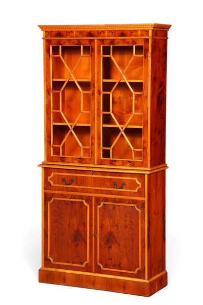 Hauptstadt Möblerei englischer Aufsatzsekretär aus Eibe mit verglaster Vitrine und eleganter Holzmaserung
