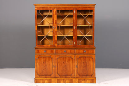 Wunderschöne Englische Vitrine Eibe Bücherschrank Glasvitrine Buffet Bibliothek Antik Vintage