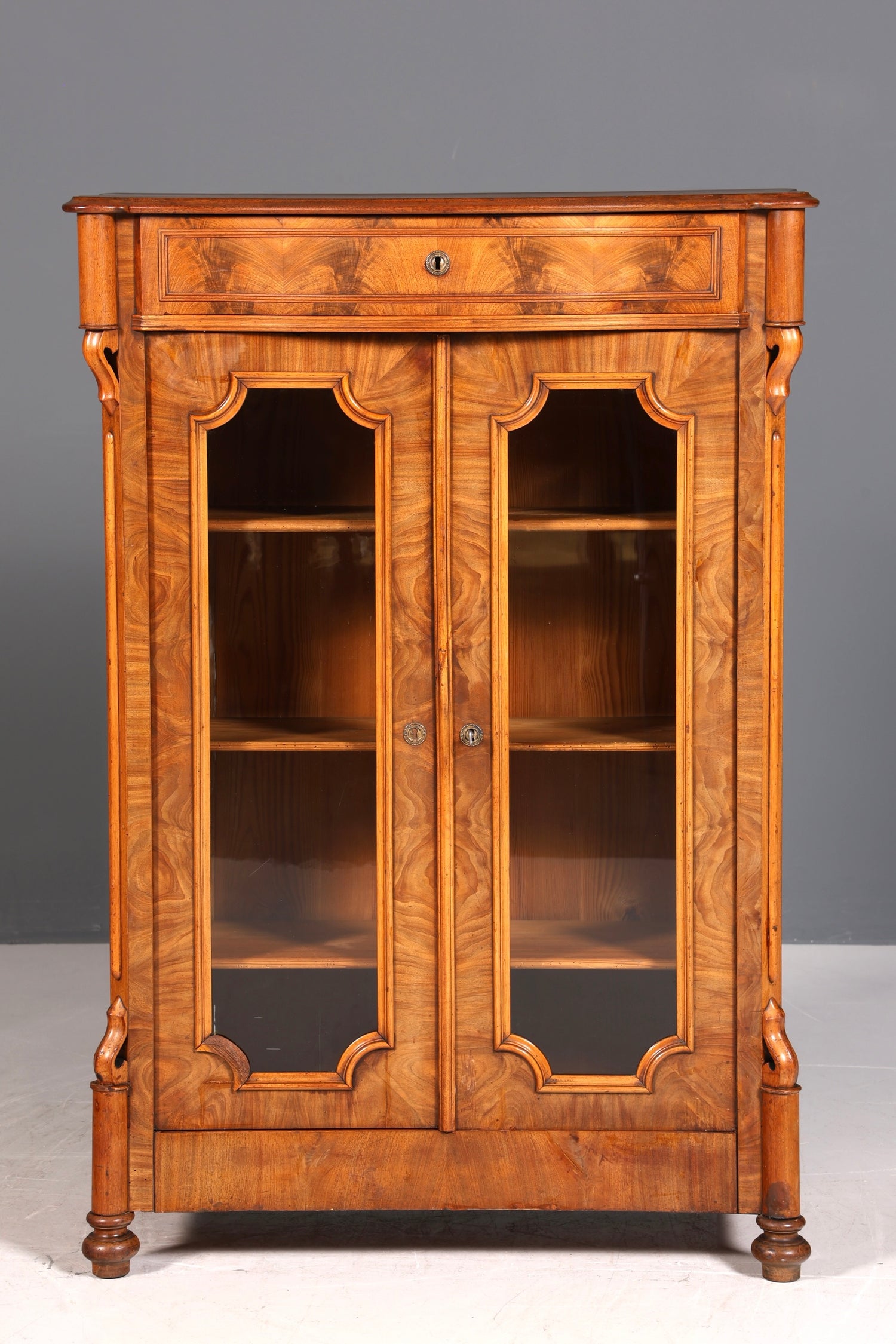 Traumhafte Louis Philippe Vitrine Antik Biedermeier Schrank echt Holz um 1880