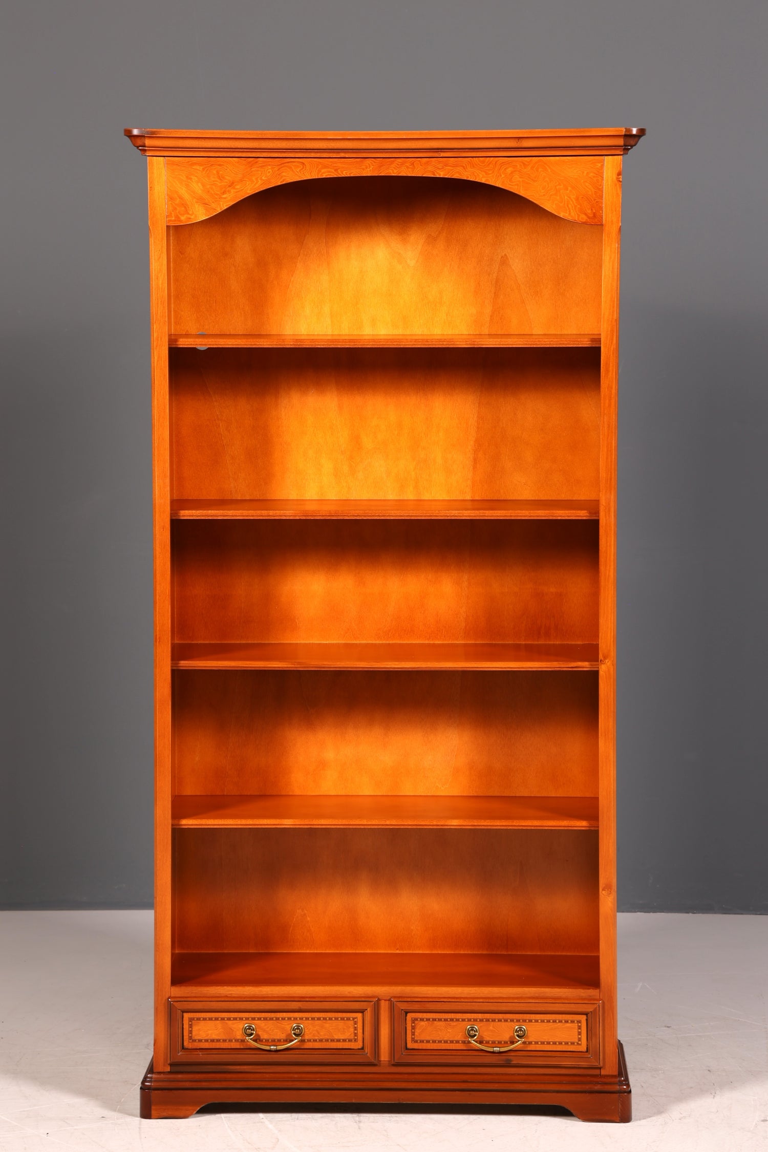 G423 Finish SELVA Wunderschönes Englisches Bücherregal Eibe Antik Regal Bookshelf Buchablage 60s (Kopie)