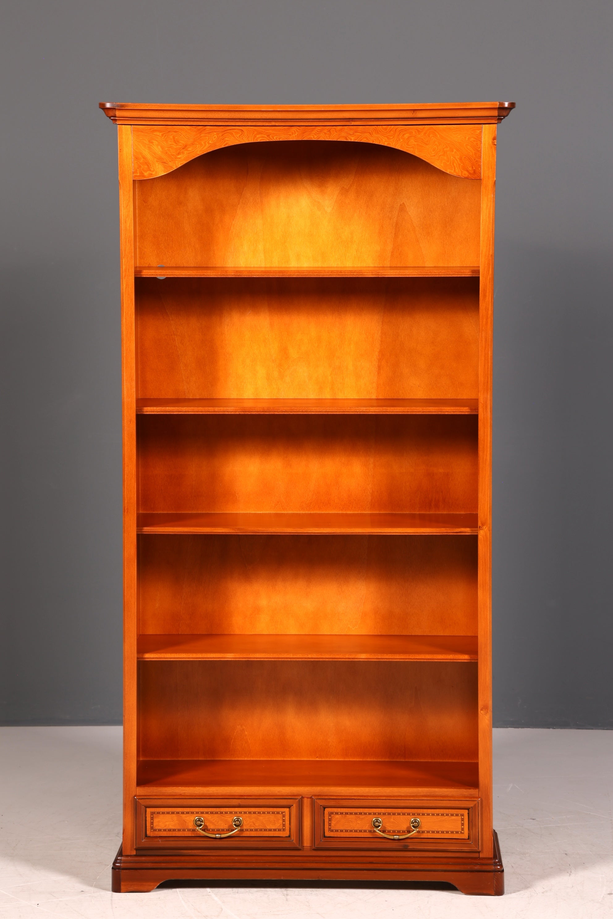 G423 Finish SELVA Wunderschönes Englisches Bücherregal Eibe Antik Regal Bookshelf Buchablage 60s (Kopie)