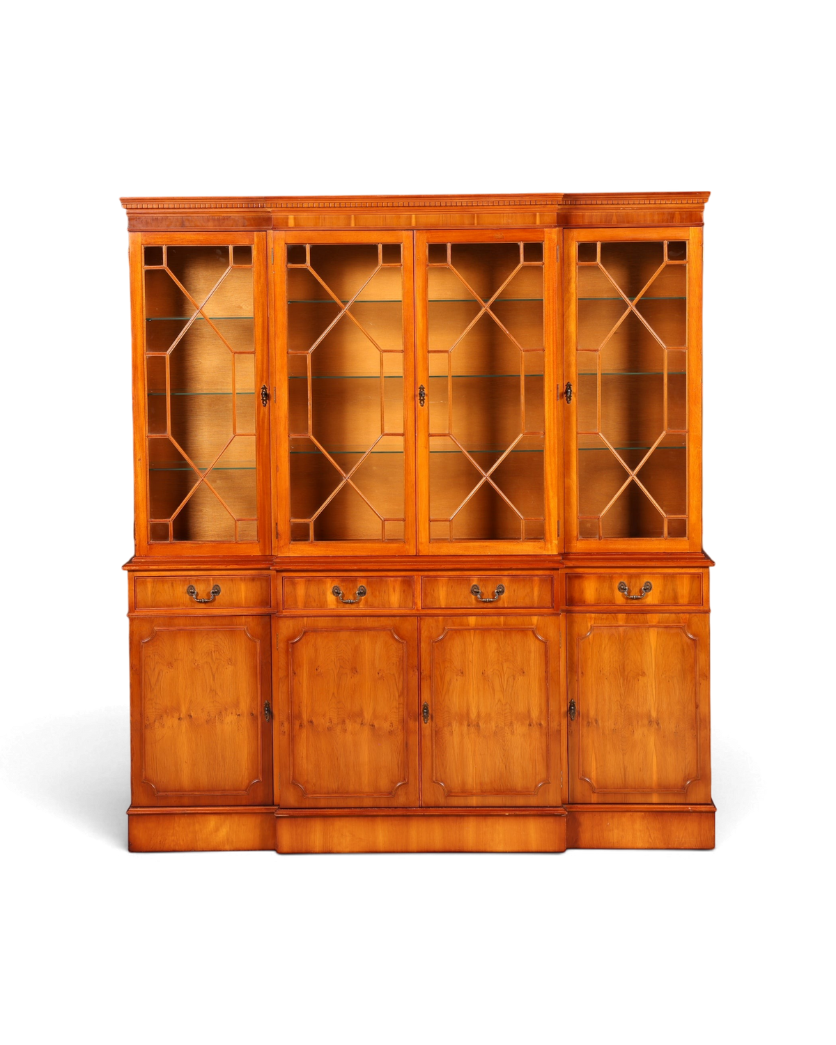 Hauptstadt Möblerei englische Vitrine aus Eibenholz mit verglasten Fronten und Schubladen im klassischen Stil