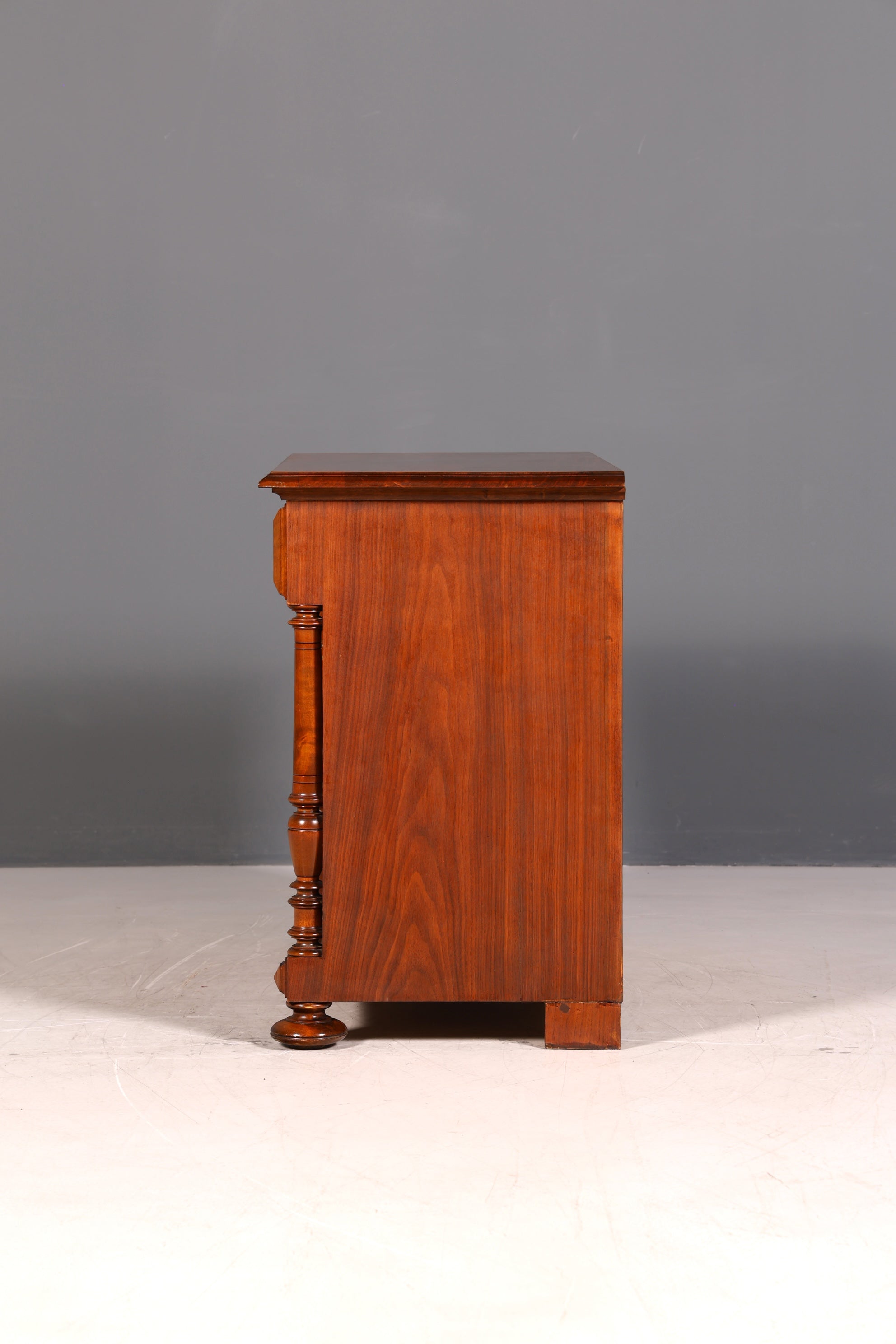 G777 Finish Wunderschöne Gründerzeit Kommode Louis Philippe Nussbaum Schubladen Kommode Sideboard um 1880 (Kopie)