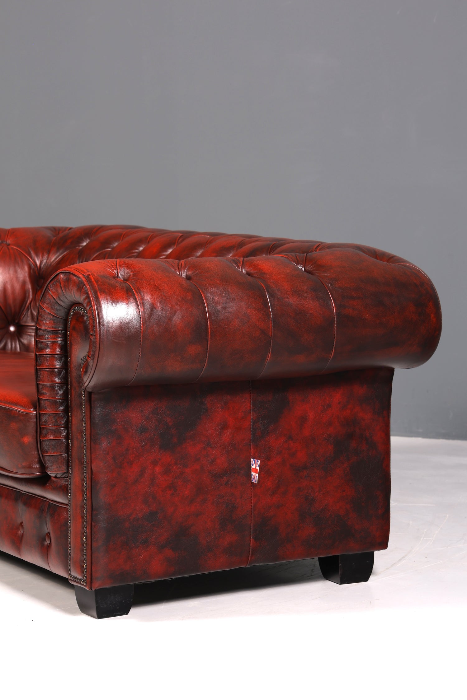 F953 Finish cm Wunderschönes Original Chesterfield 2er Sofa Englisch Oxblood Leder 2- Sitzer Couch