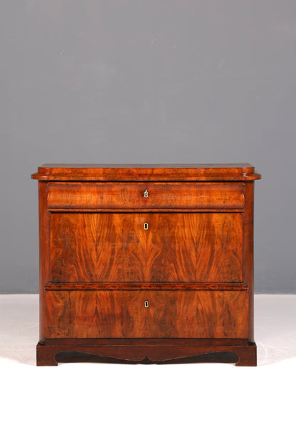 Edle Louis Philippe Kommode Nussbaum Gründerzeit Schubladenkommode Antik um 1890 Französisch