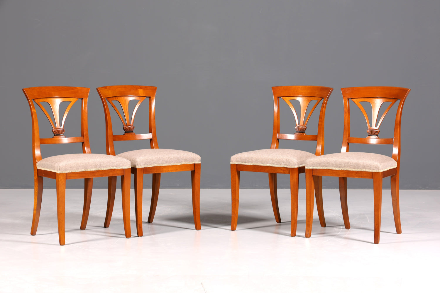 4x Edle Englische Stühle Englisch Dining Chairs Antik 60er Jahre Eibe Küchenstühle Stuhlset
