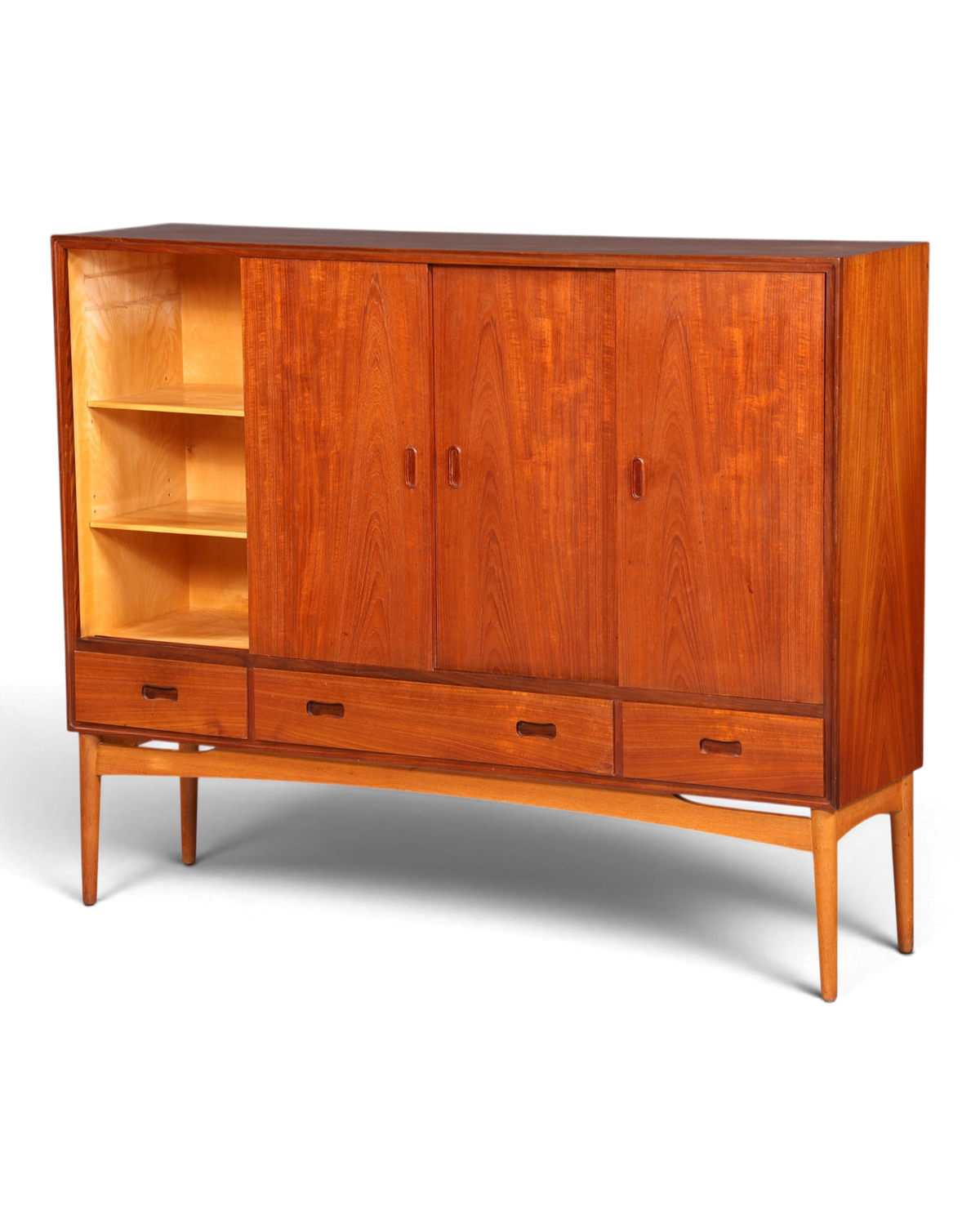Hauptstadt Möblerei Mid Century Highboard aus Teakholz im Danish Design mit Schiebetüren und Schubladen