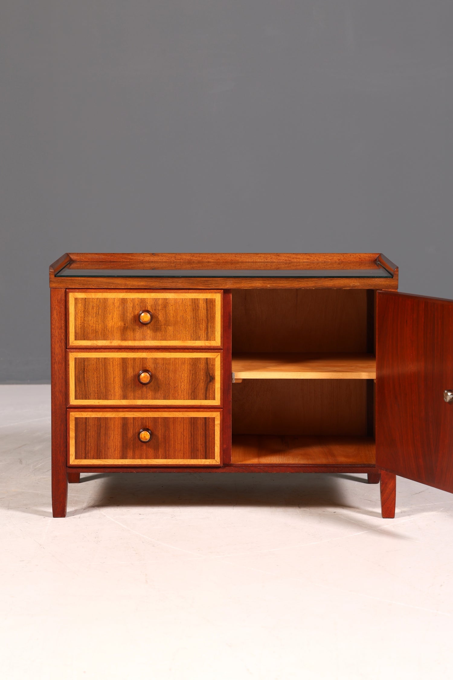 Wunderschönes Mid Century Kommode Vintage TV Sideboard 60s Schrank Flurkommode