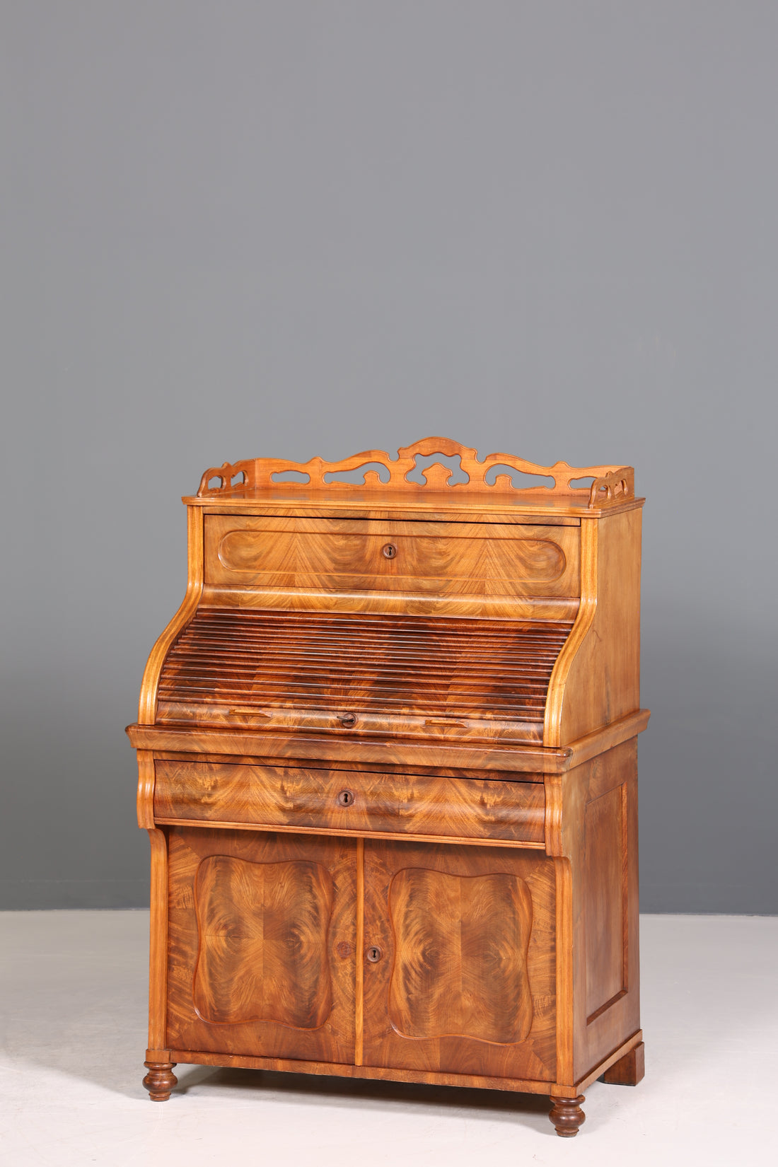 Beeindruckender Louis Philippe Sekretär Antik Rollladen Sekretär Schreibtisch Nussbaum Aufsatzsekretär