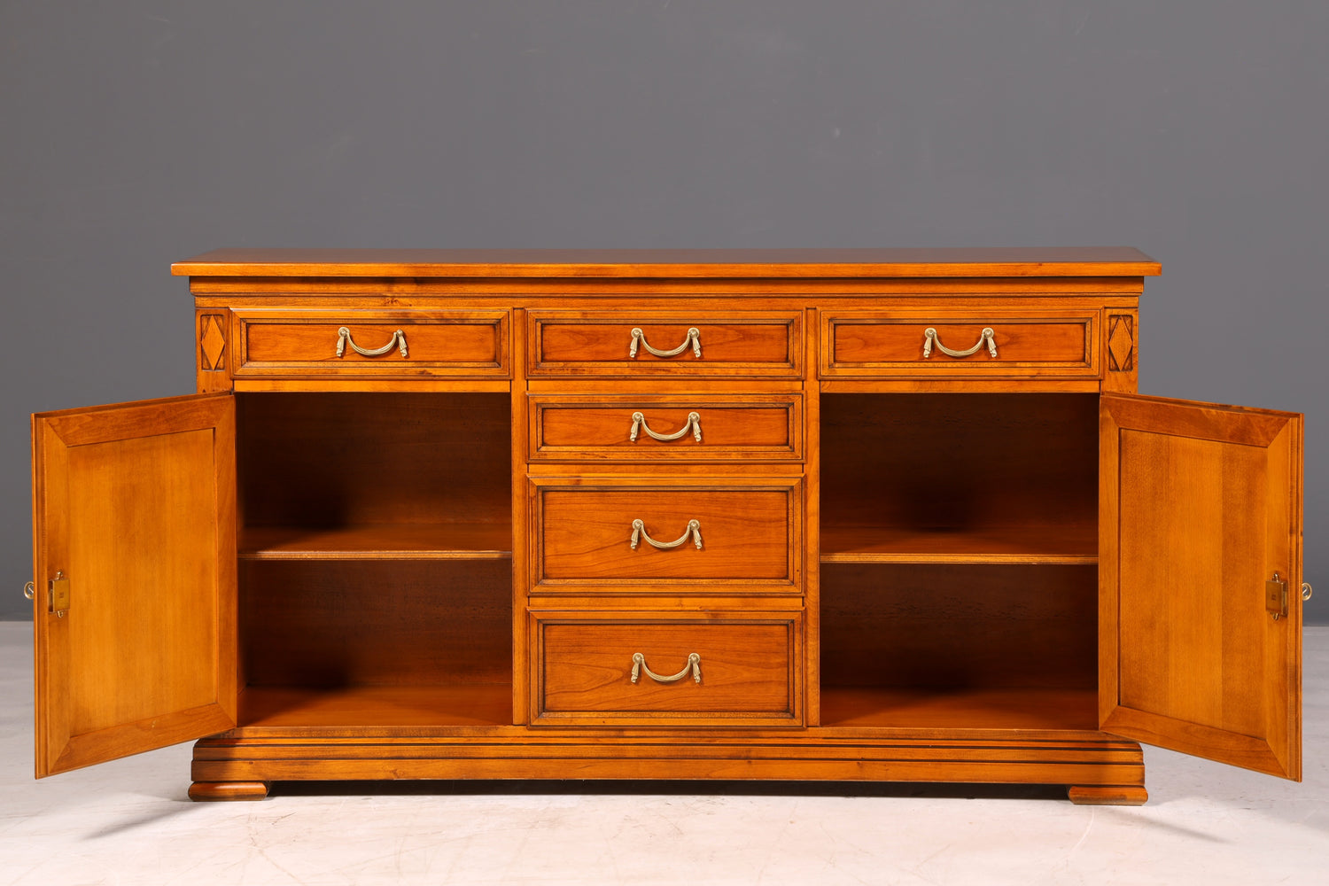 Beautiful original Selva sideboard, Villa Borghese, antique-style cabinet, chest of drawers, buffet, sideboard