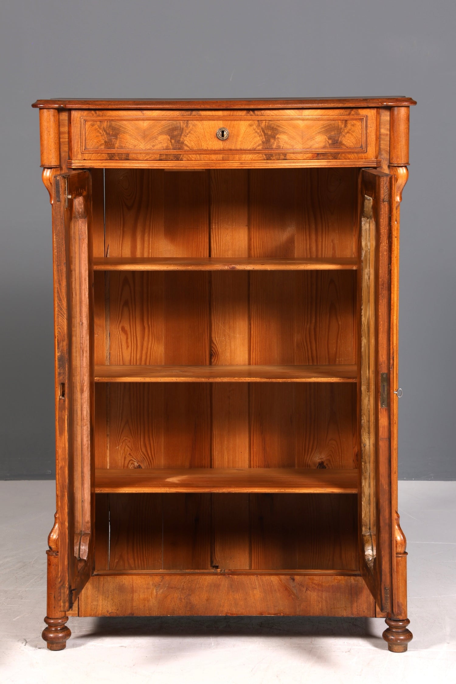 Traumhafte Louis Philippe Vitrine Antik Biedermeier Schrank echt Holz um 1880