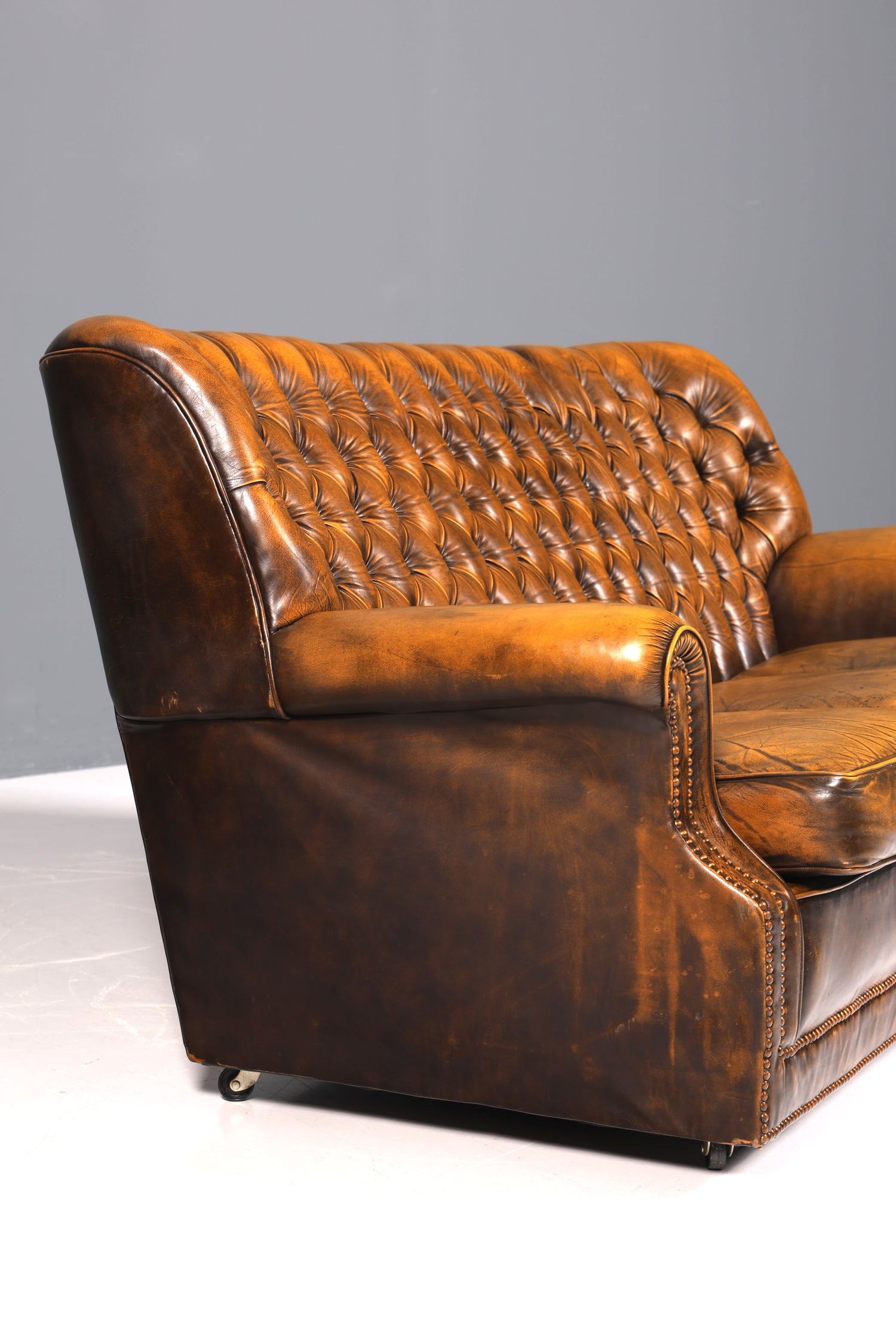 Stilvolles Original Chesterfield Sofa 3-Sitzer Couch England Polstersofa