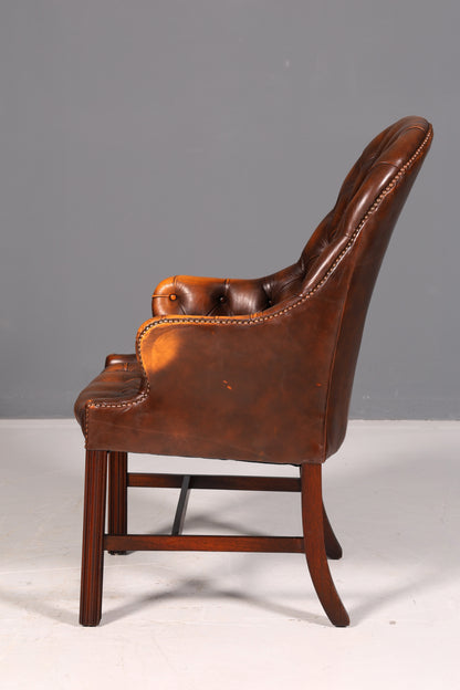 Wunderschöner Original Chesterfield Armlehnstuhl Braun Echt Leder Englisch Herrensessel Schreibtischstuhl Bürostuhl Sekretär Stuhl Antik Vintage