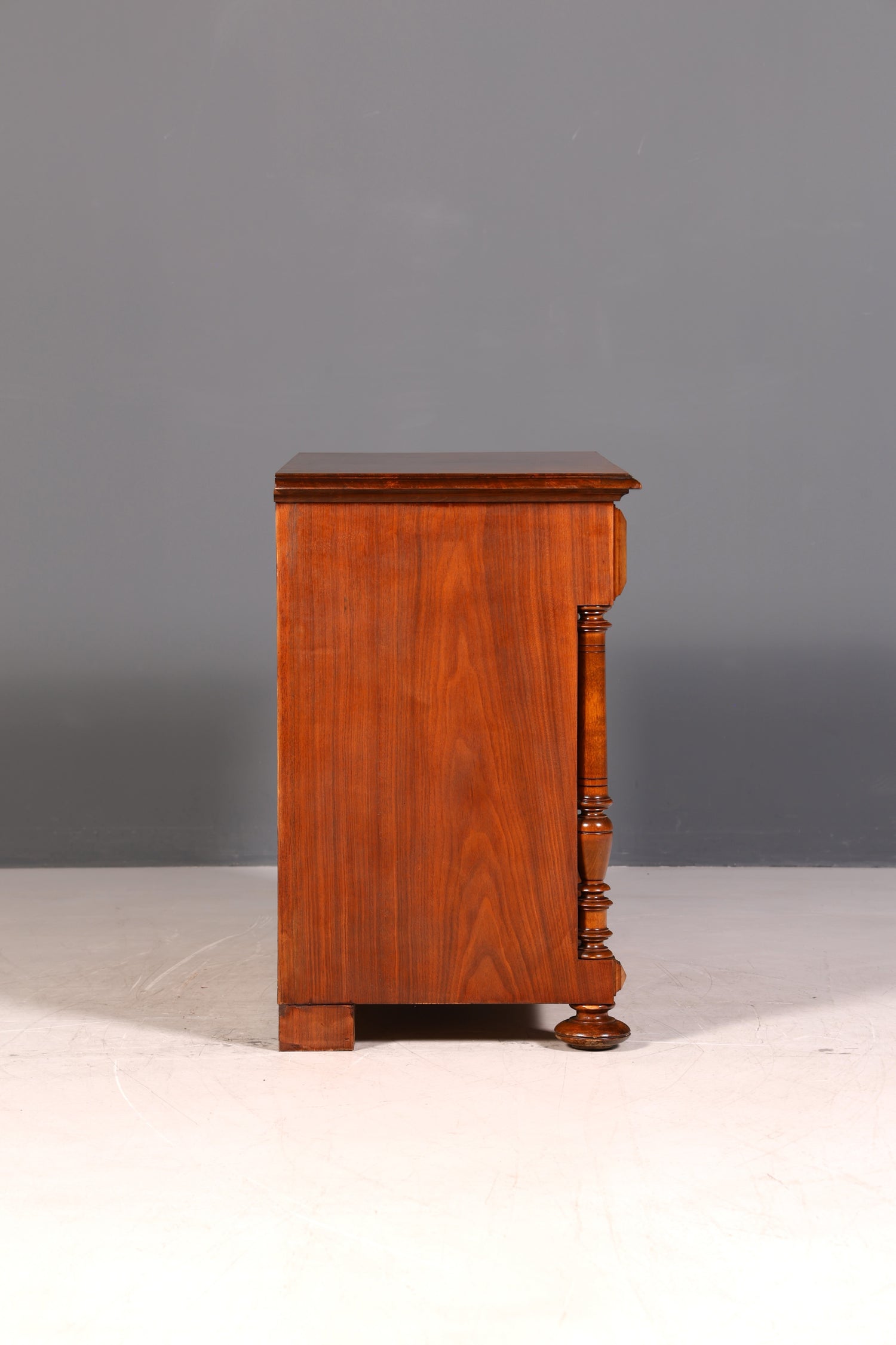 G777 Finish Wunderschöne Gründerzeit Kommode Louis Philippe Nussbaum Schubladen Kommode Sideboard um 1880 (Kopie)